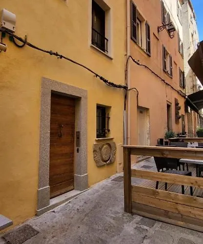 Résidence Mademoiselle Joséphine Apartahotel Ajaccio (Corsica)