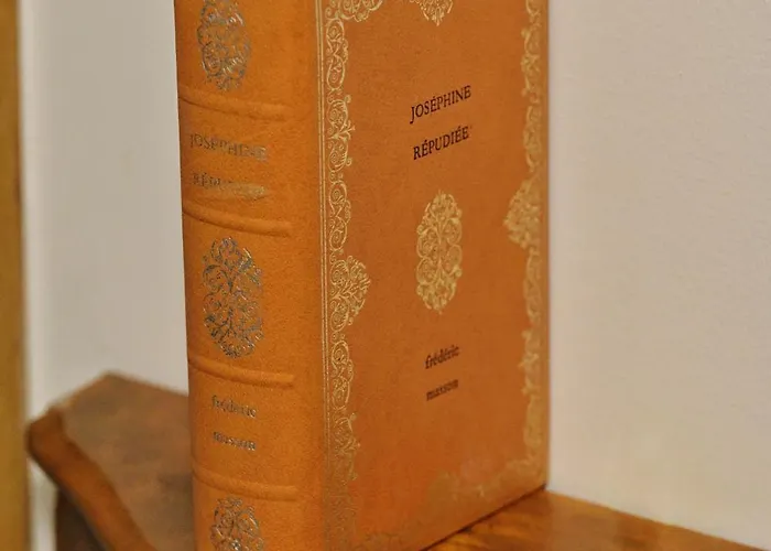 Mademoiselle Josephine Aparthotel Ajaccio (Corsica)